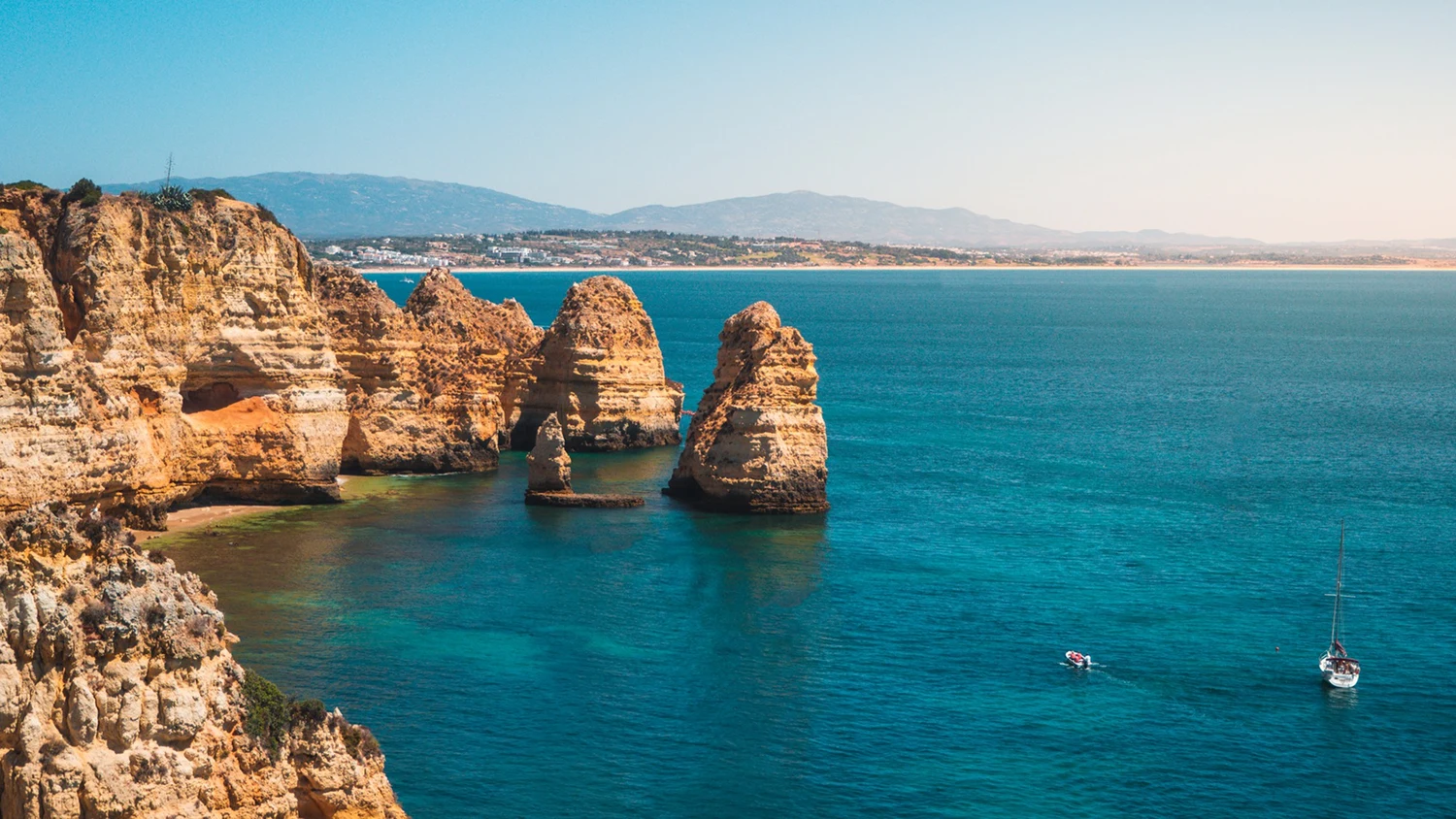 Algarve holiday destinations served by private Faro Airport transfers